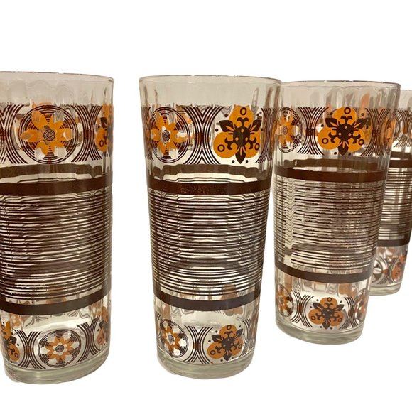 Retro Drinking Glasses Set of 4- Wavy Glass MidCentury Modern {30% off bundled} - Picture 2 of 8